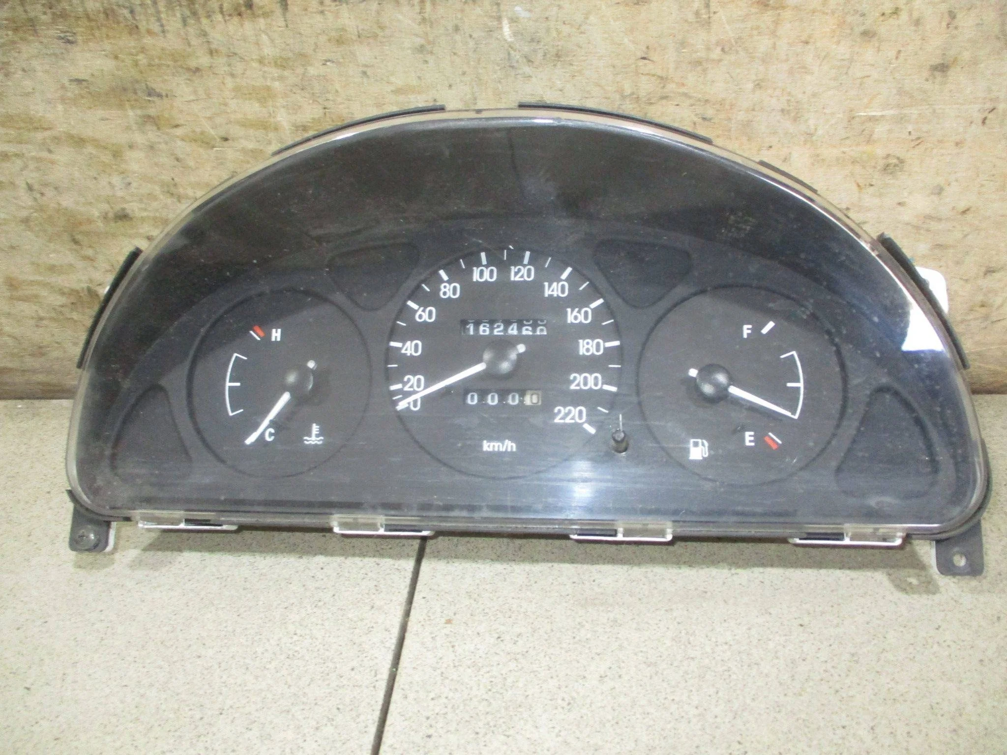 Панель приборов Chevrolet Lanos 2005-2009