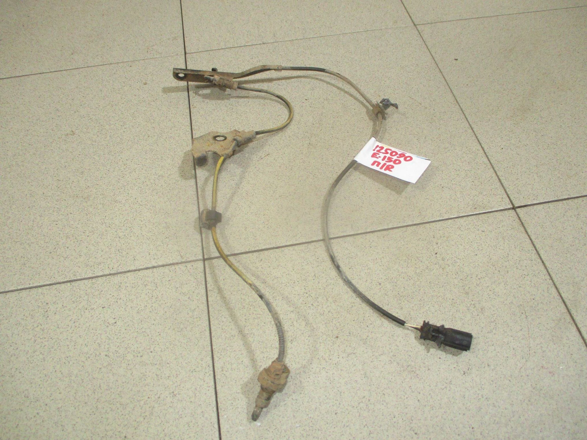датчик abs Toyota Corolla (E150) 2006-2013