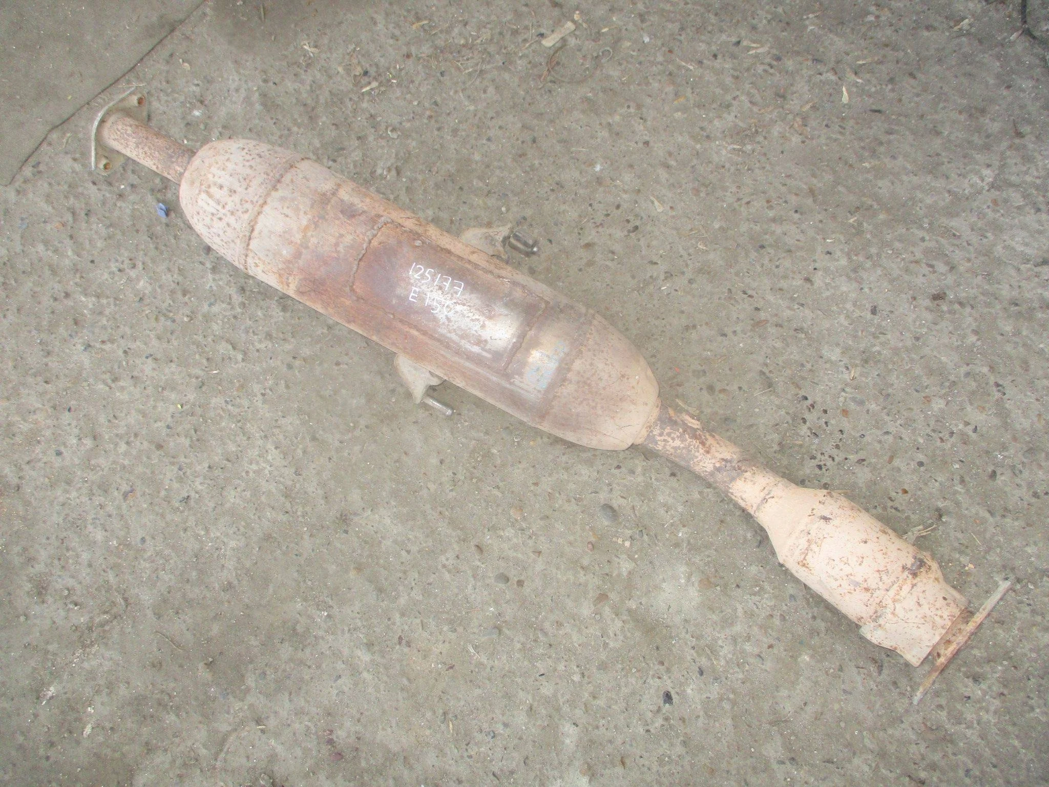 приемная труба глушителя Toyota Corolla (E150) 2006-2013