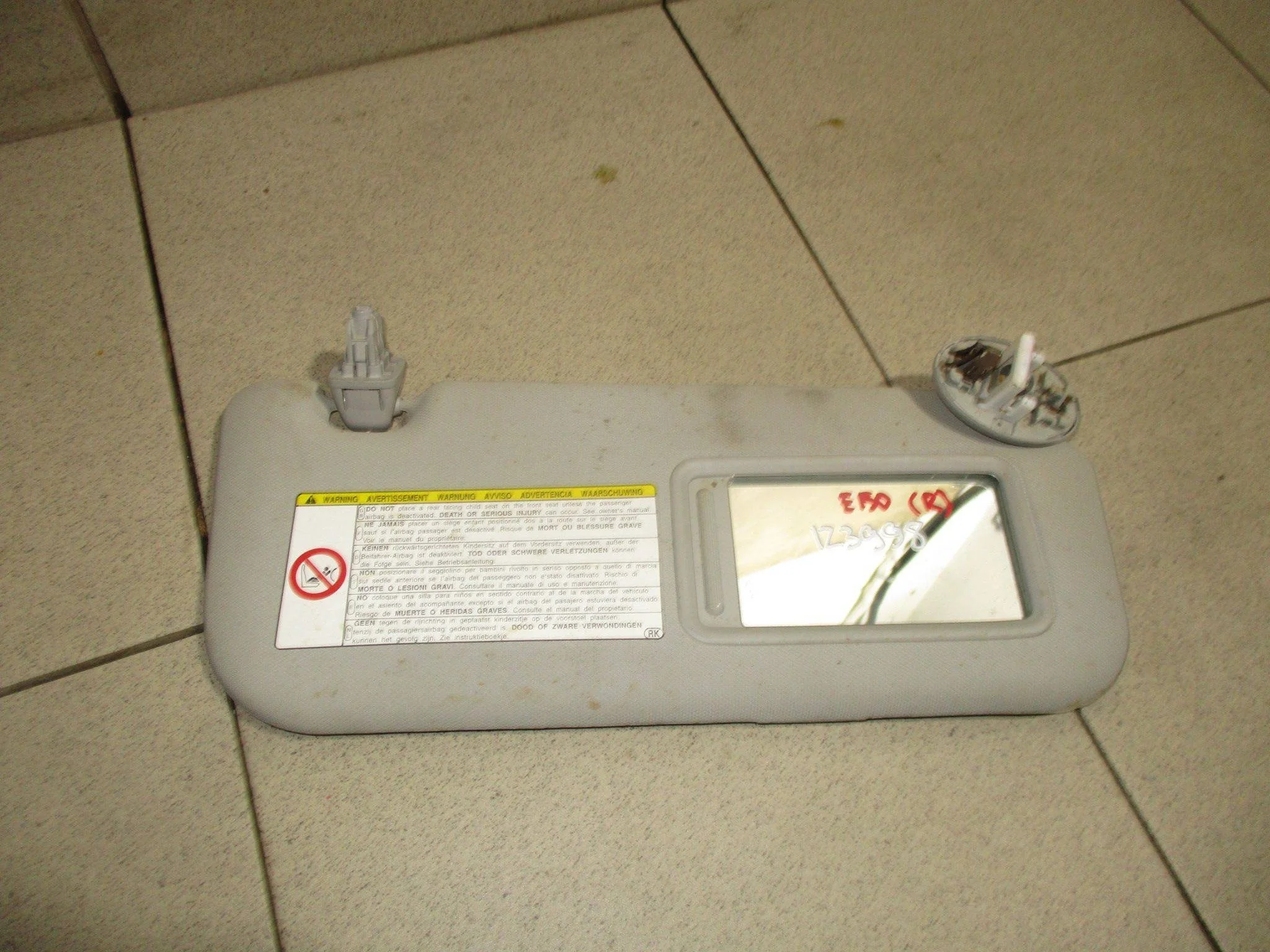козырек солнцезащитный Toyota Corolla (E150) 2006-2013