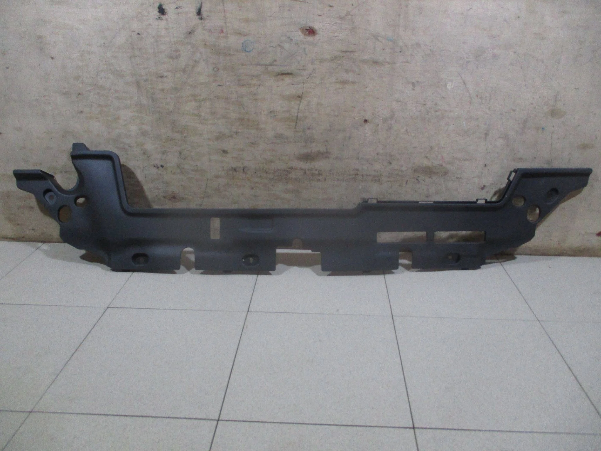 кожух замка капота Toyota Corolla (E150) 2006-2013
