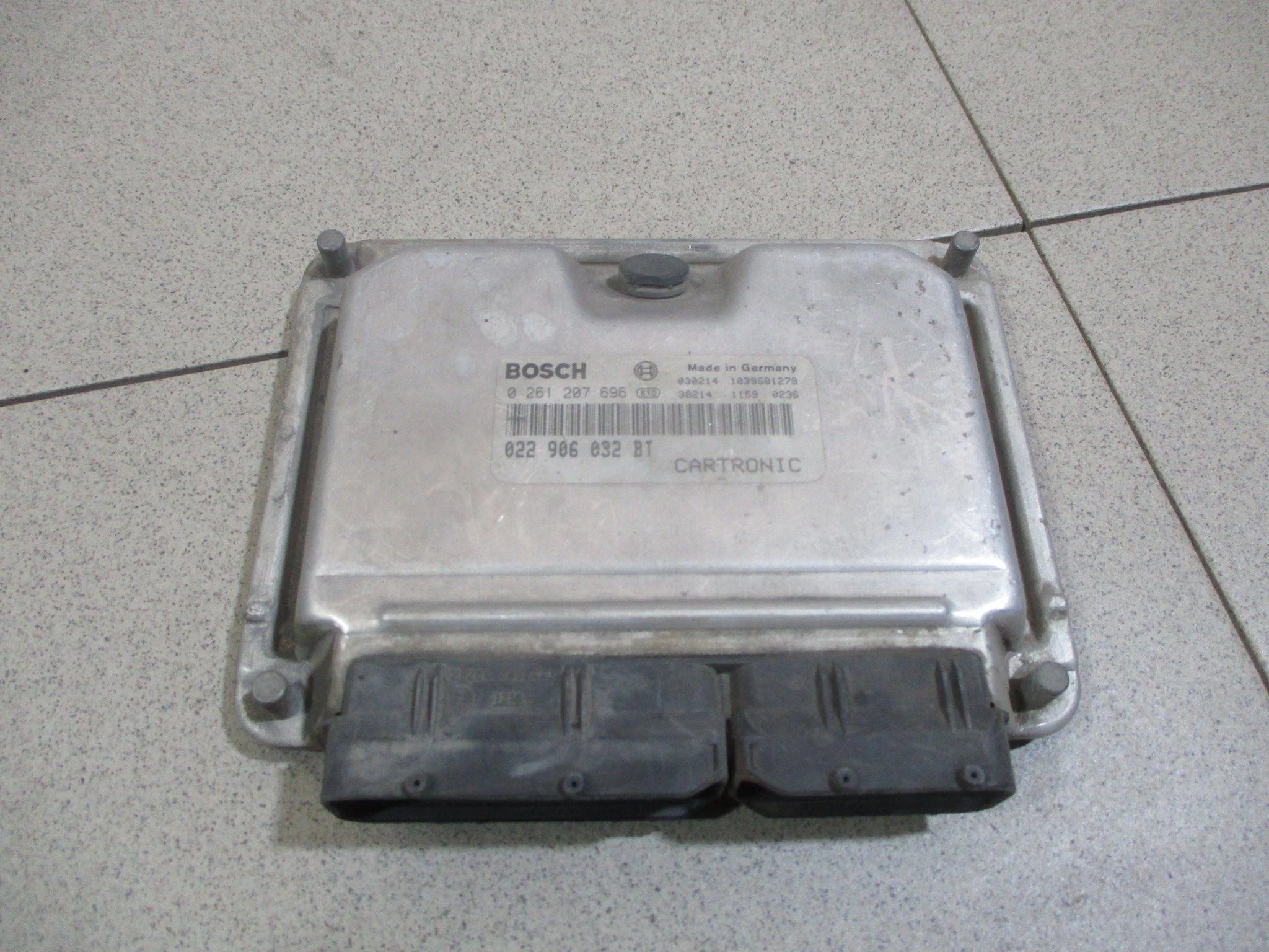 блок управления двигателем Porsche Cayenne I (955/957) 2002-2010