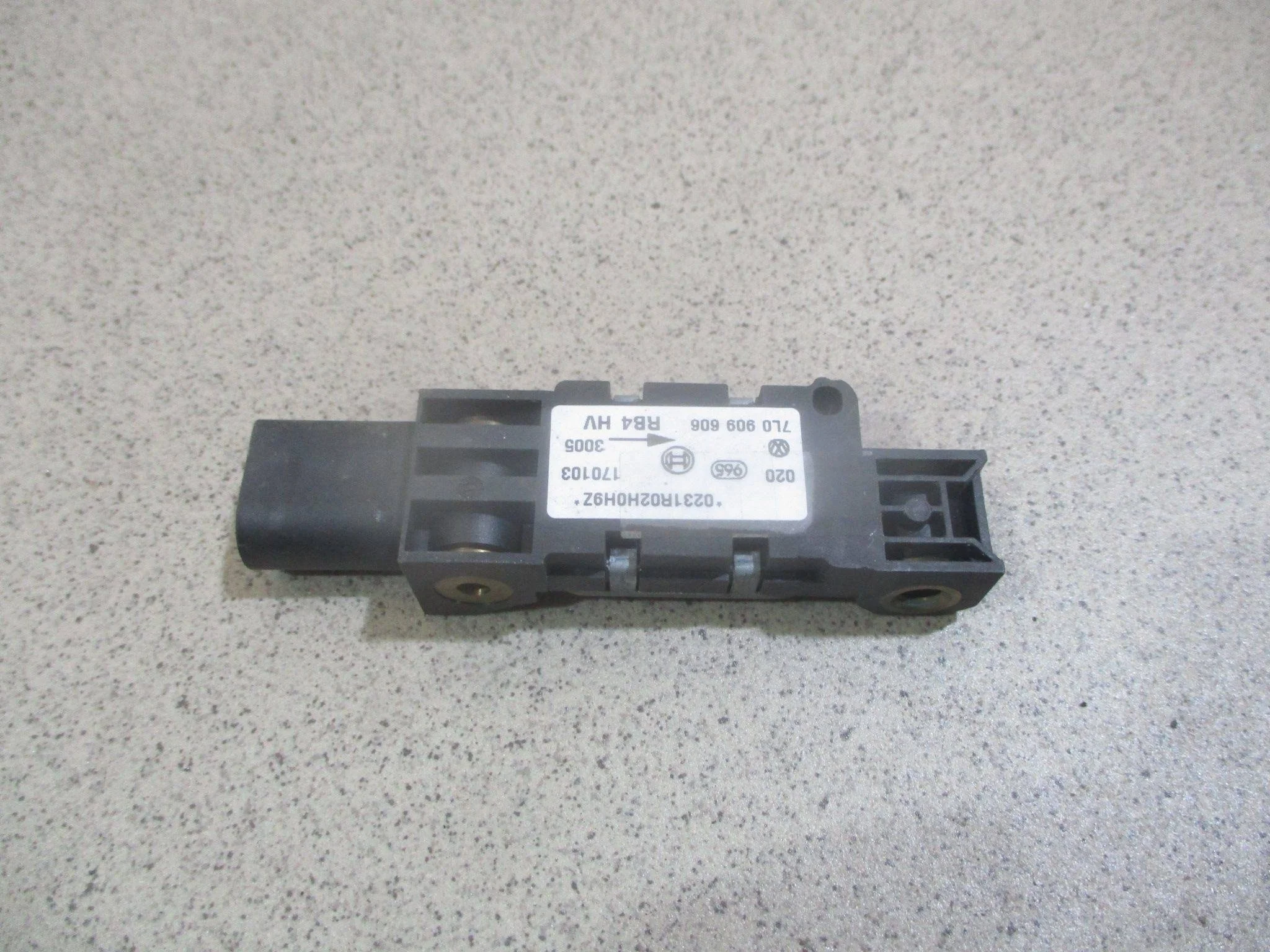 Датчик AIR BAG Porsche Cayenne I (955/957) 2002-2010