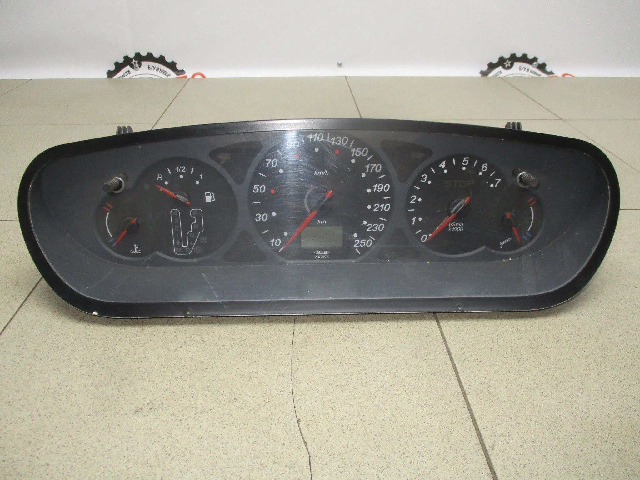 панель приборов Citroen C5 (DC/DE) 2000-2007