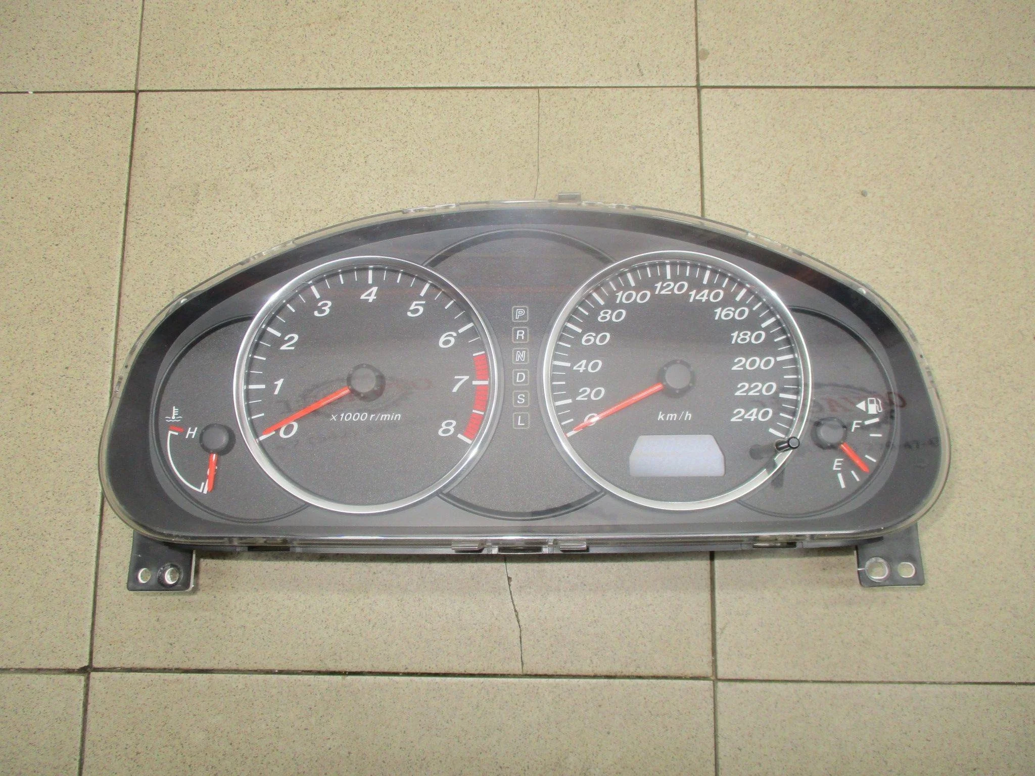 панель приборов Mazda Mazda 6 (GG) 2002-2008