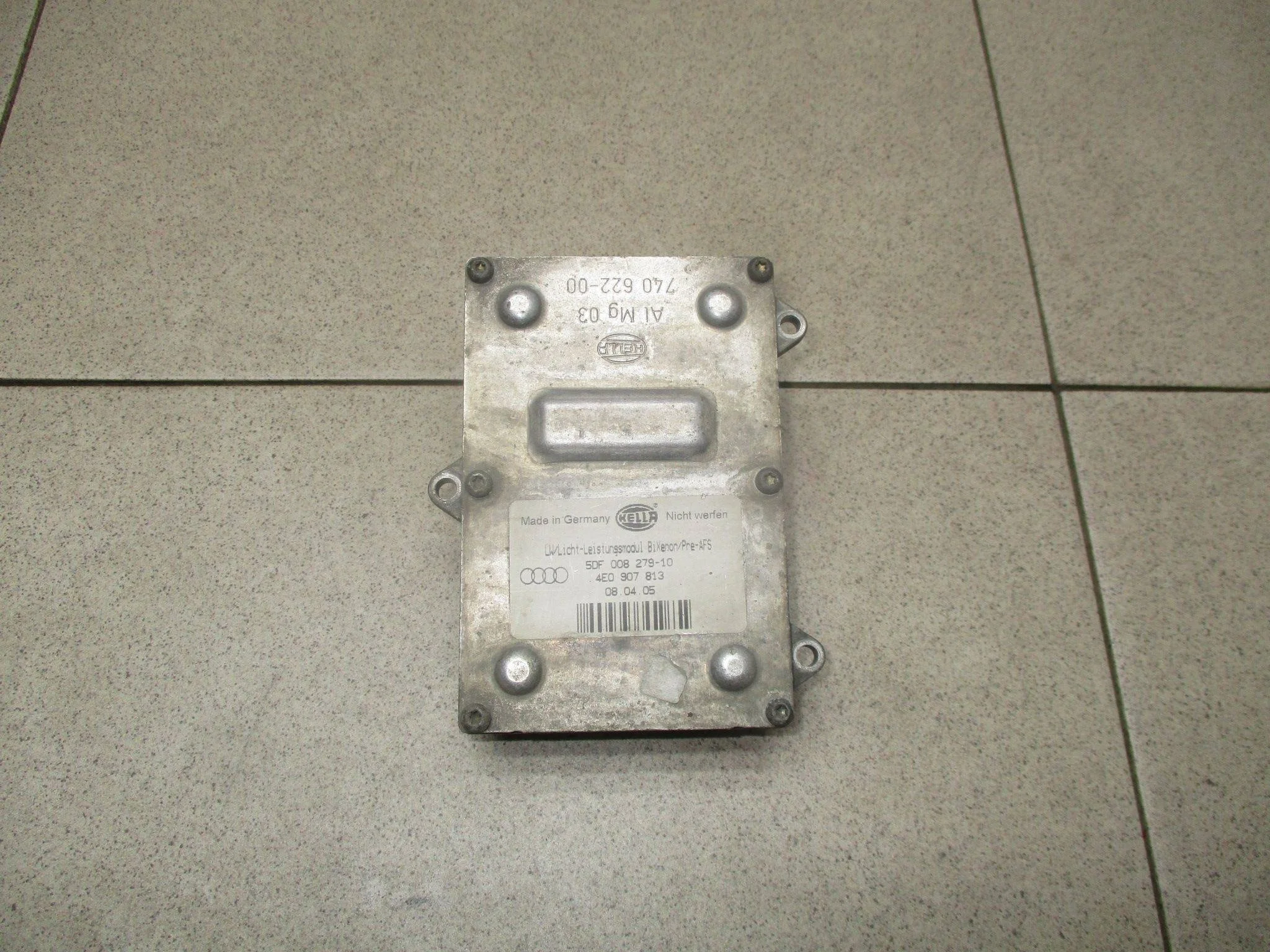 блок ксеноновой лампы Audi A8 (D3) 2002-2009