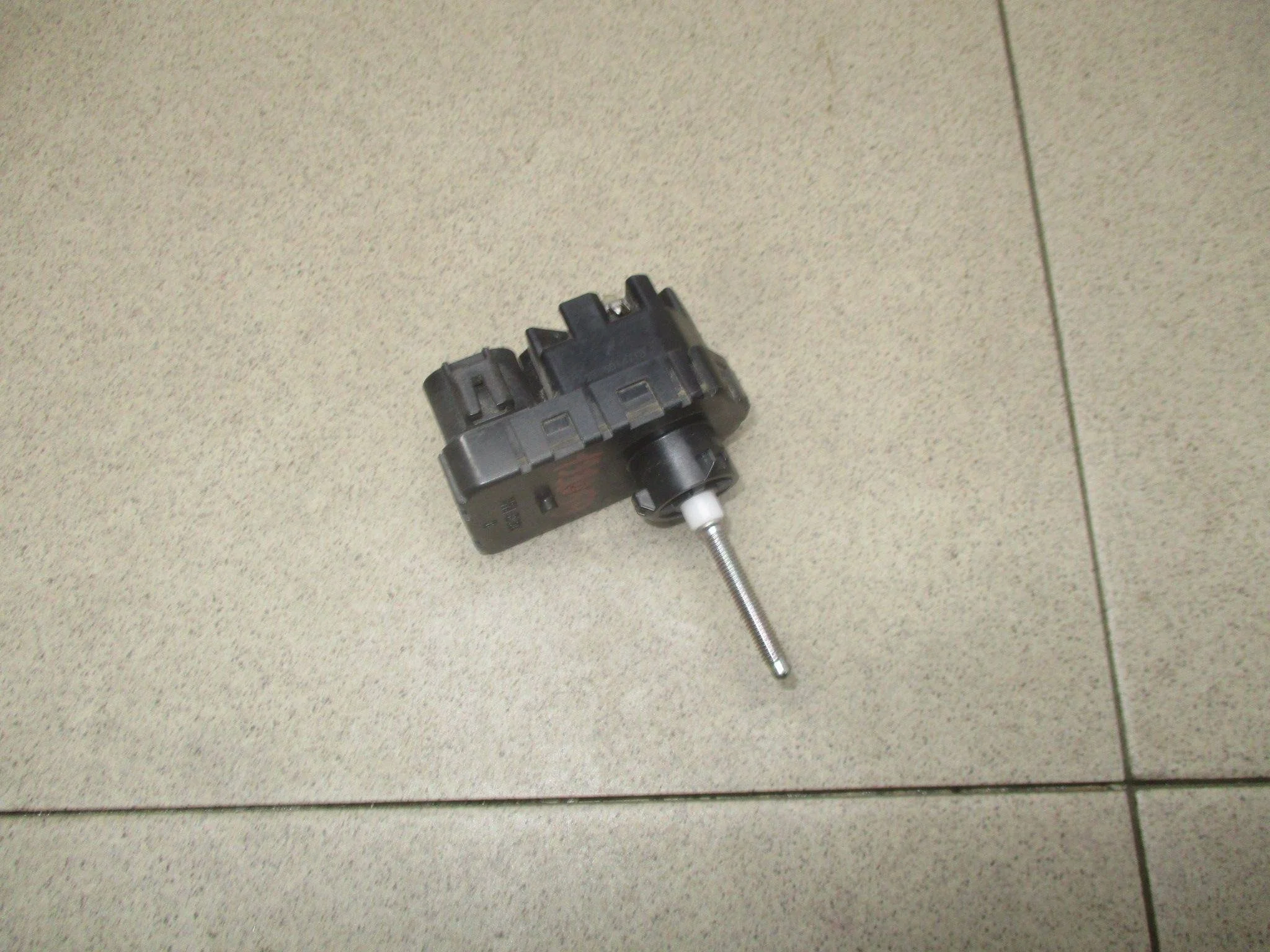 моторчик корректора фары Toyota Land Cruiser Prado 150 2009-2023