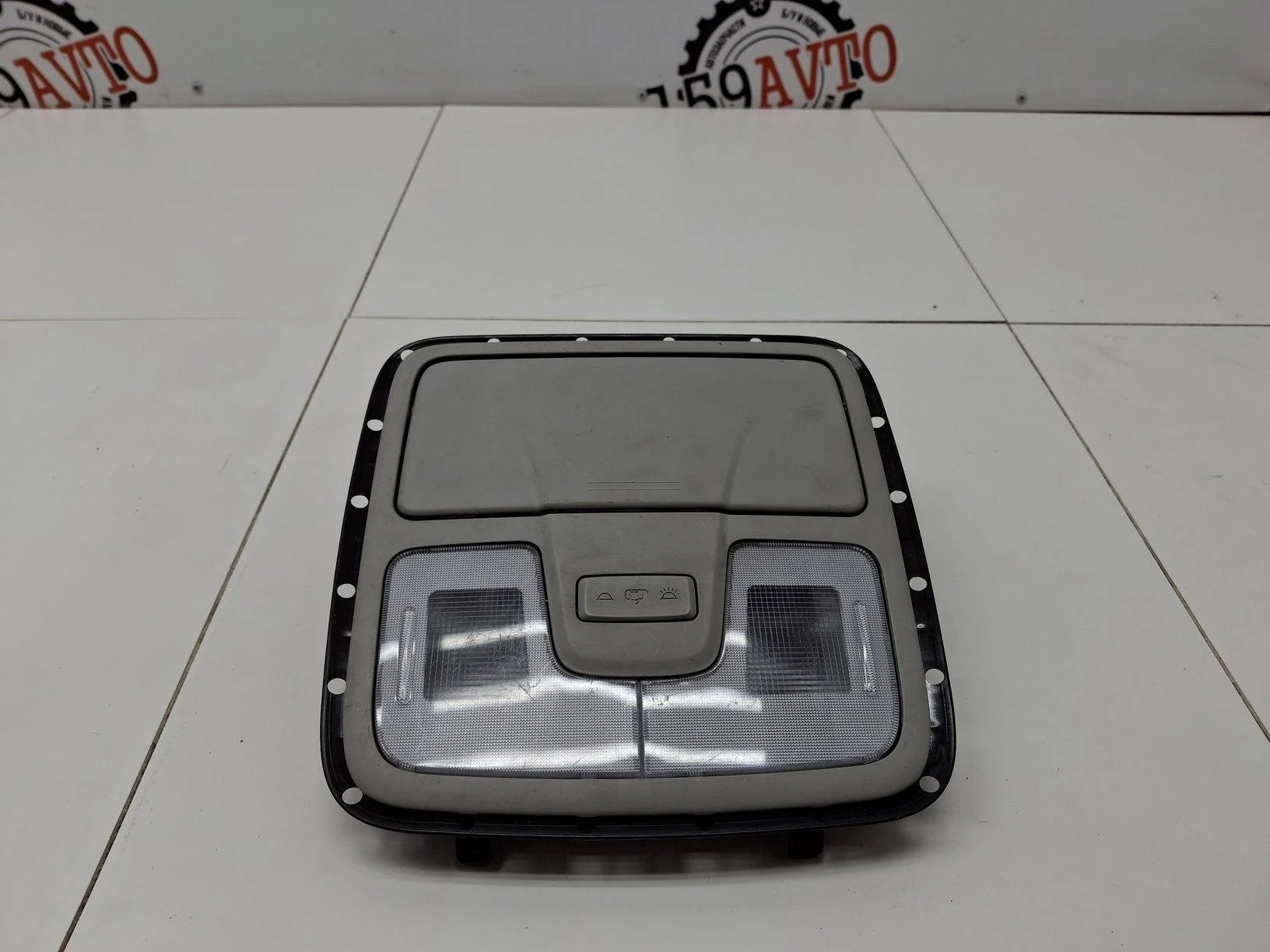 плафон салонный Hyundai ix35 2010-2015