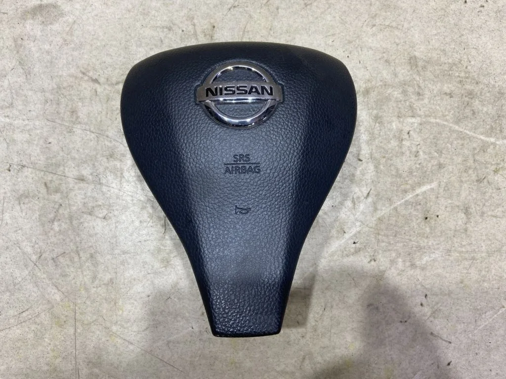 Подушка безопасности Nissan Qashqai J11  кашкай