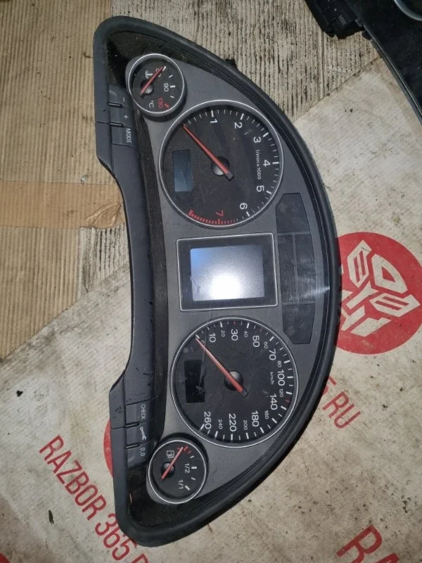 Щиток приборов Audi A4 2003 B6