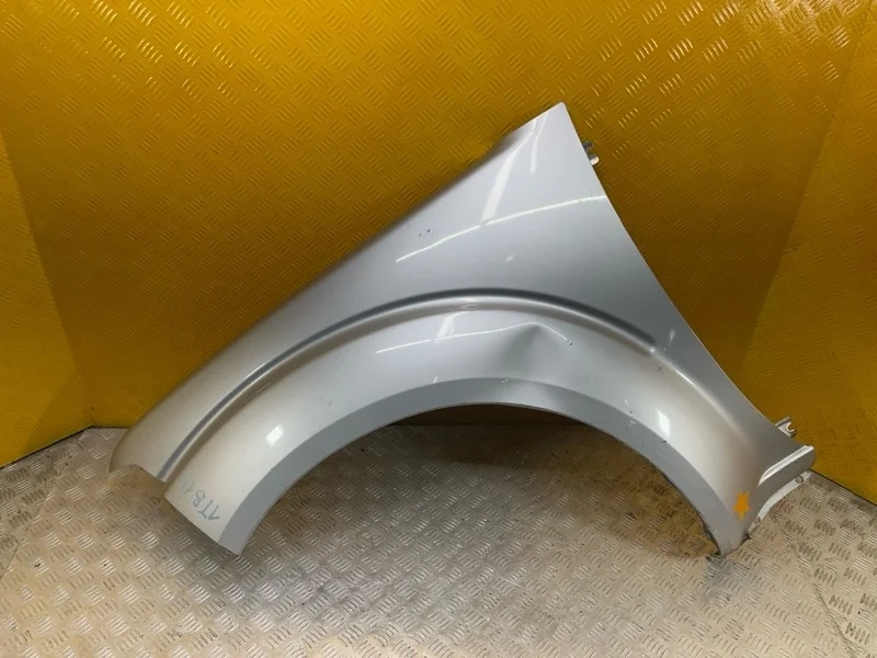 Крыло переднее левое Nissan Navara (D40) 2004-2015 2010 Пикап