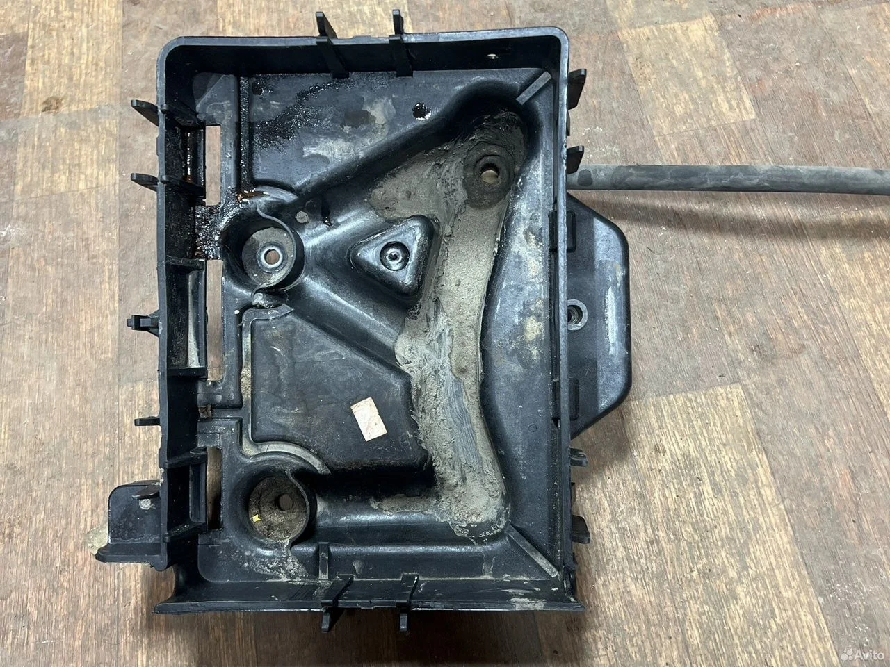 Площадка акб volkswagen polo vag