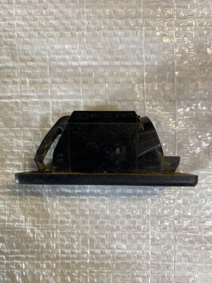 Плафон подсветки номера qashqai