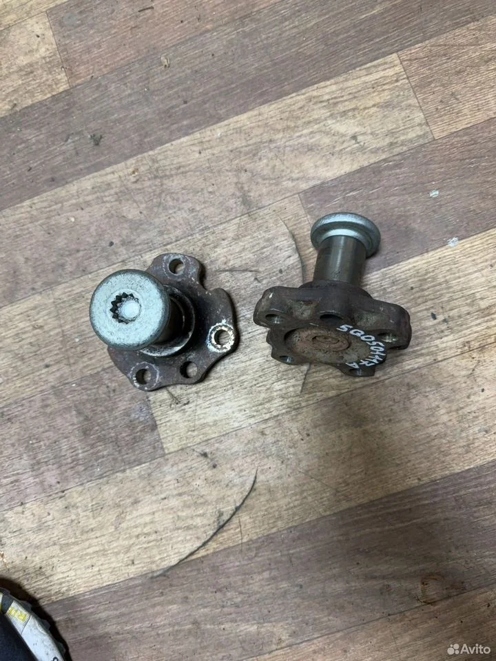 Цапфа задняя vag