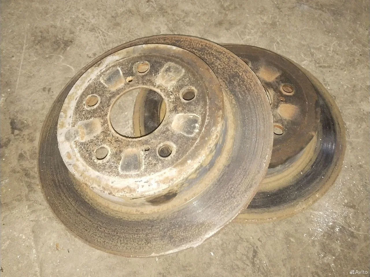 Диск тормозной задний toyota rav4