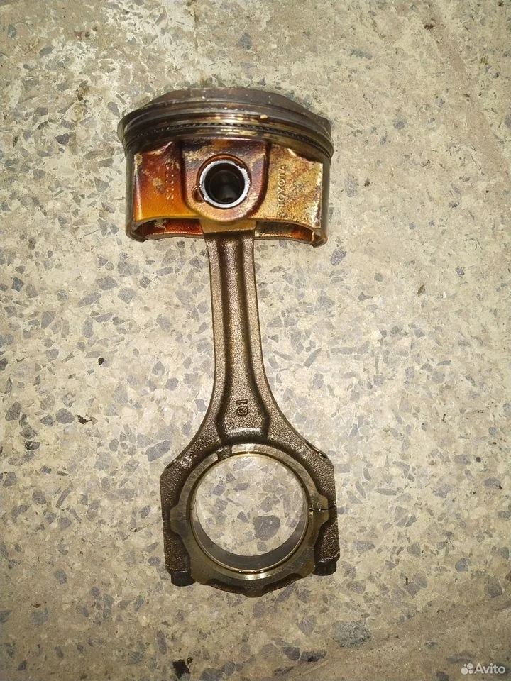 Шатун toyota