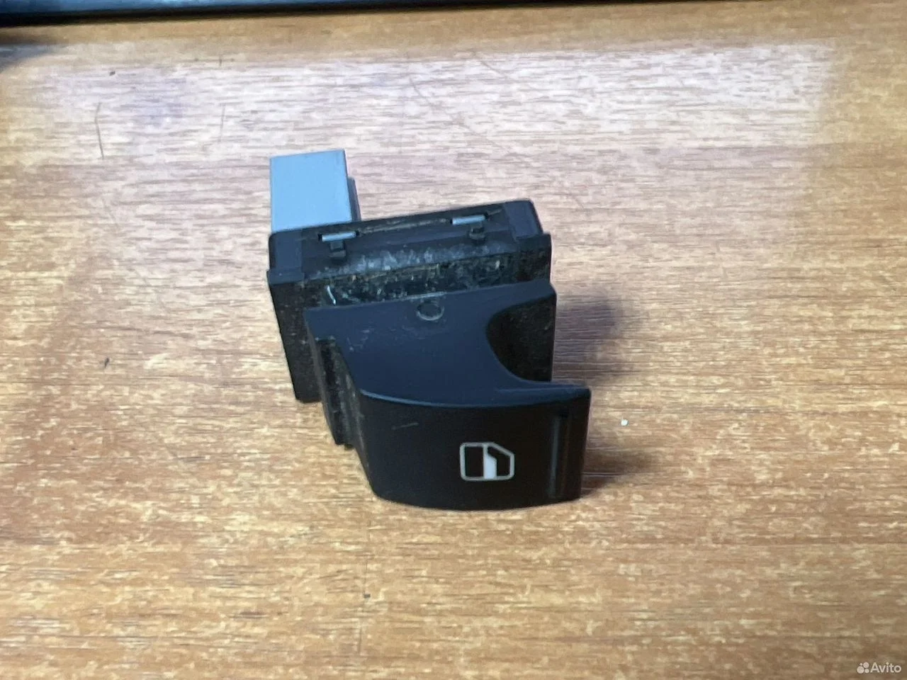 Выключатель электростеклоподъемника vag