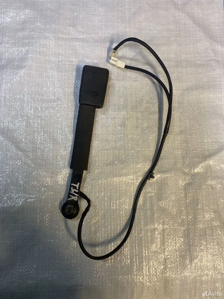 Замок ремня безопасности nissan x-trail t31