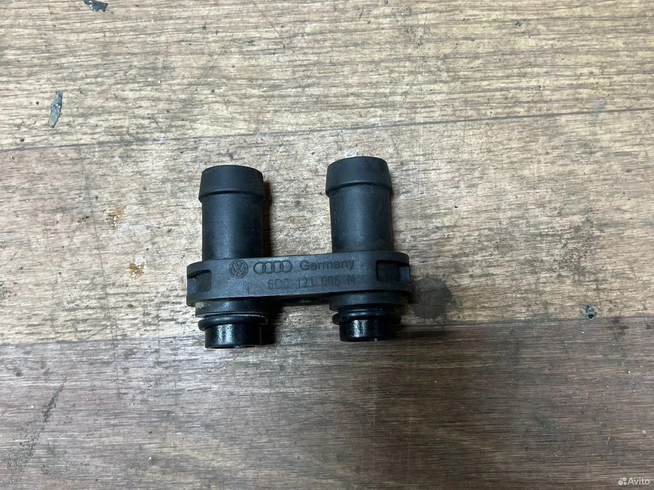 Трубка системы охлаждения (комплект из двух) vag