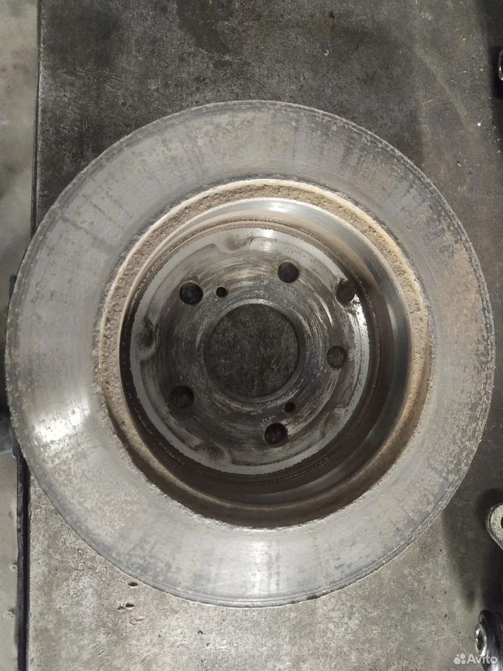 Диск тормозной на toyota