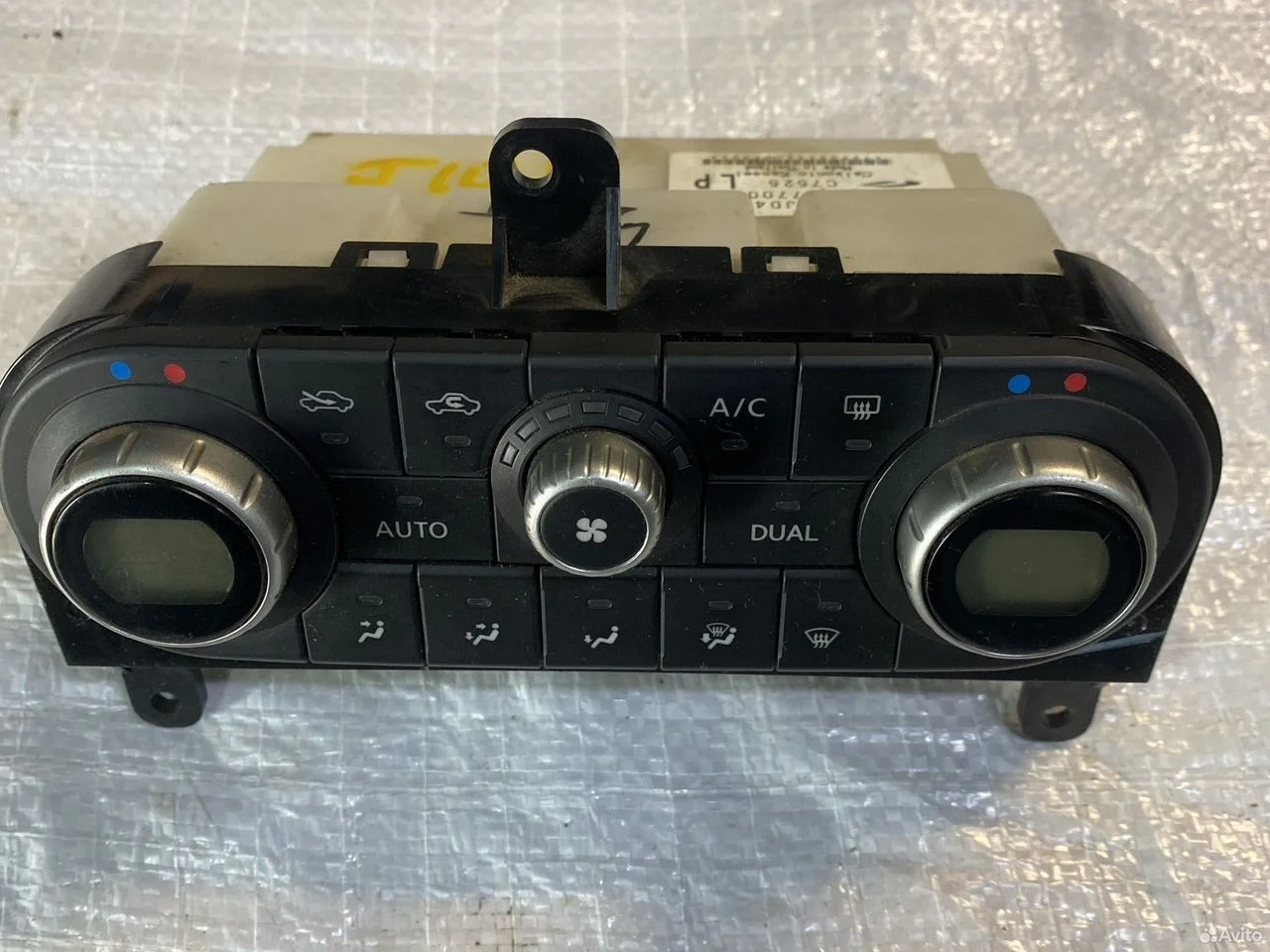 Блок управления климатом nissan qashqai j10