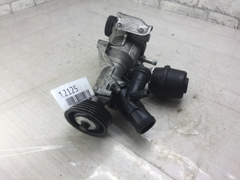 Помпа водяная Mercedes Gla-Class W156 1.6I M270