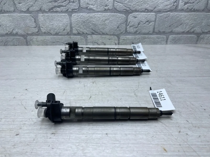 Форсунка Volkswagen Passat B6 2.0 TDI