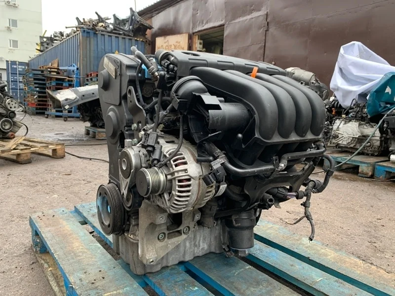 Двигатель Volkswagen Touran BLR 2.0FSI