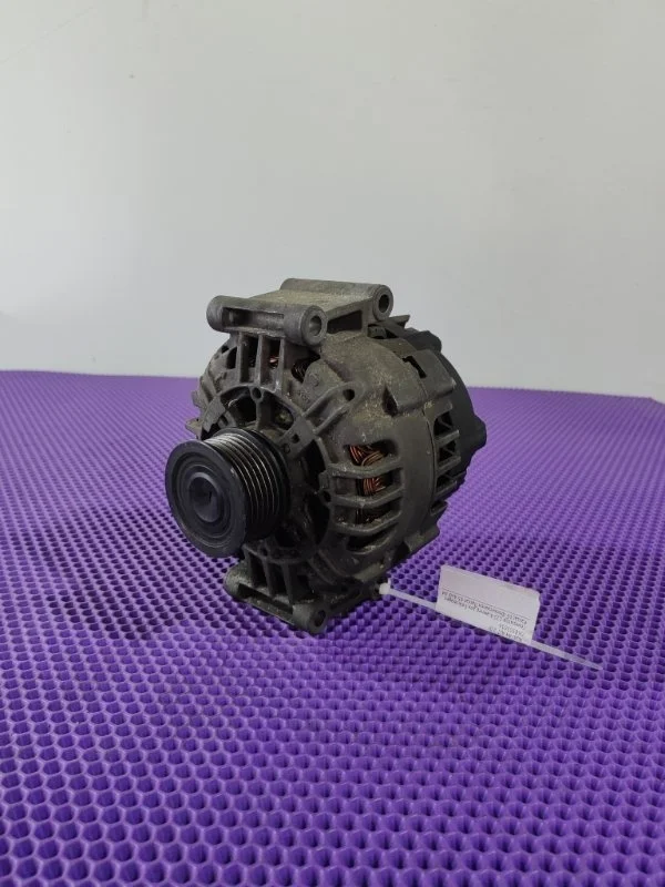 Генератор Audi A4 ALT 2.0I
