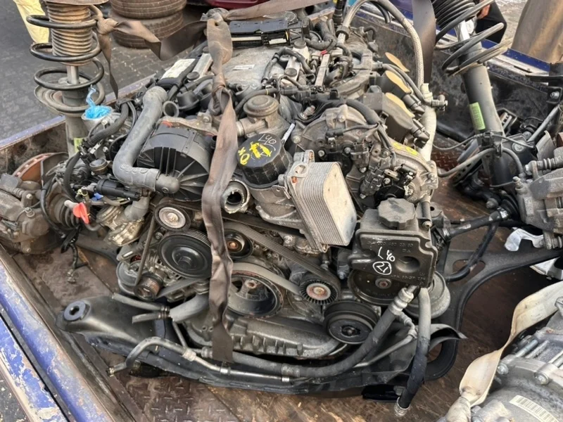 Двигатель Mercedes C-Class W203 272941 3.0I
