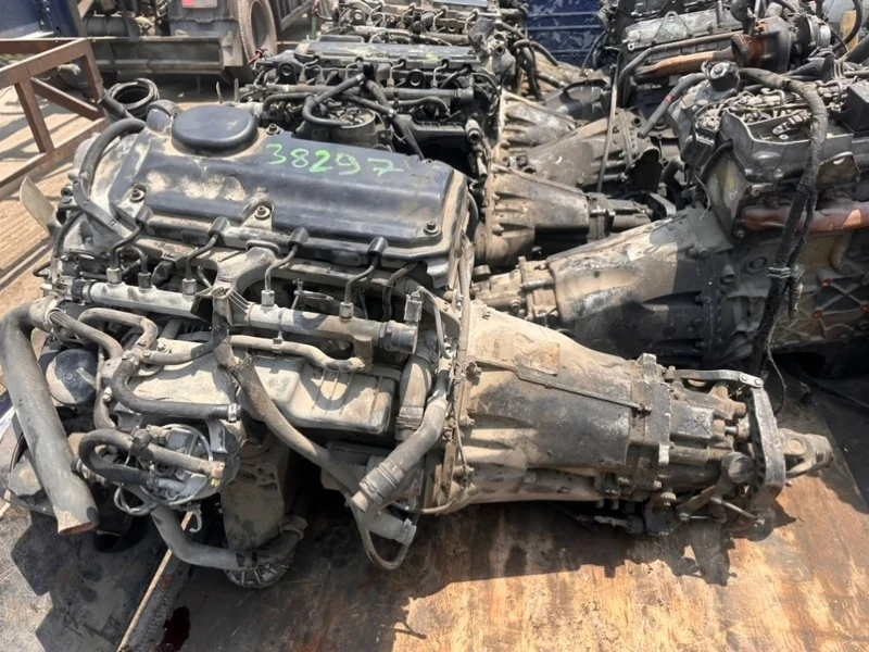 Двигатель Mercedes V-Class W639 646980 2.2CDI