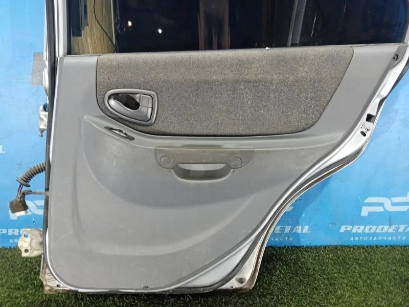 Моторчик стеклоподъемника задний правый Hyundai