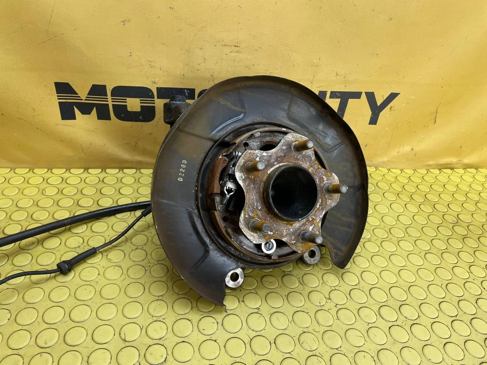 Кулак NISSAN Teana 2014 L33