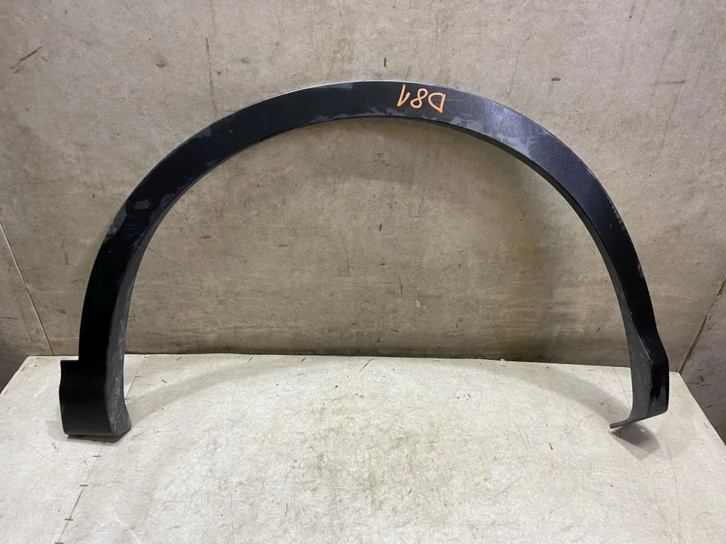 Накладка крыла передняя правая Nissan Qashqai J11