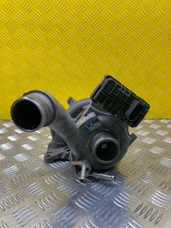 Турбина Nissan Navara (D40) 2004-2015 2011 144115X01A 2.5 D YD25DDTI