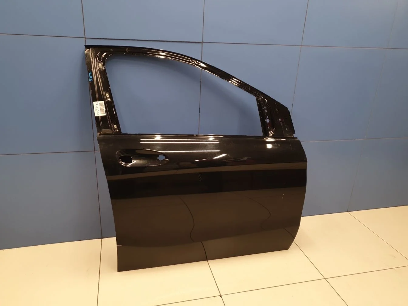 Дверь правая передняя для Mercedes B-klasse W246 2011-2018