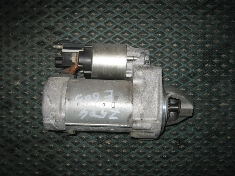 Стартер Mercedes-Benz W212