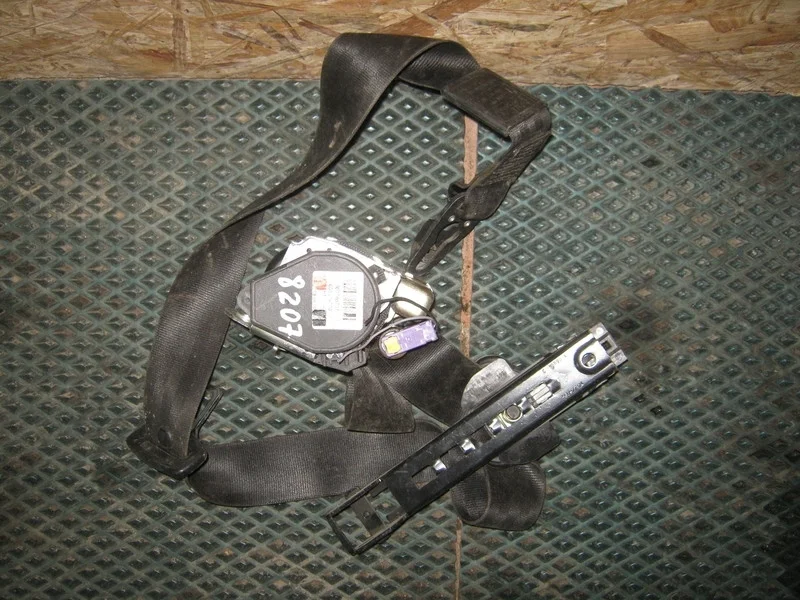 Ремень безопасности передний левый Audi A4 B7