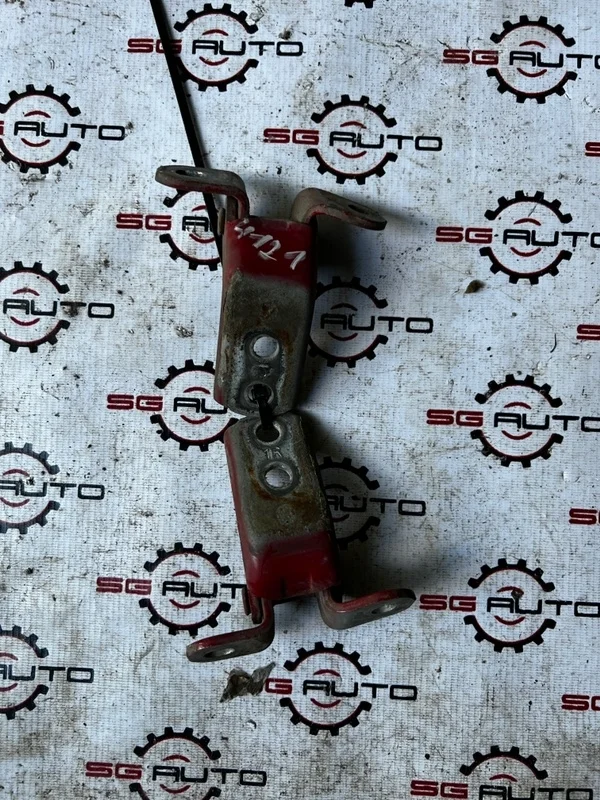 Петля двери Toyota Celica 2002 ZZT231