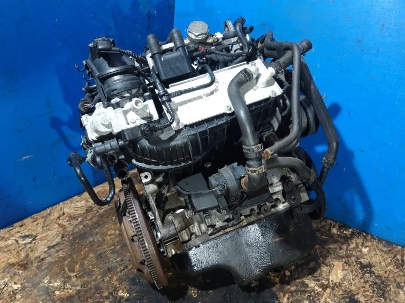 Двигатель Volkswagen Touran 2010 03F100031F 1.2 CBZ