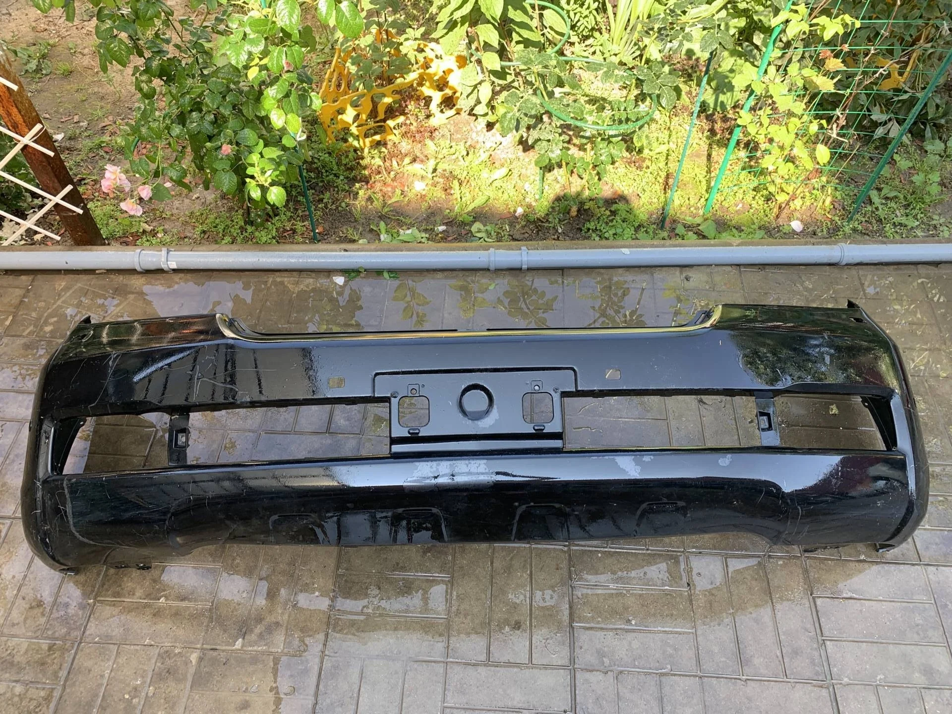 Бампер передний Toyota Land Cruzer 200 2007-2012г