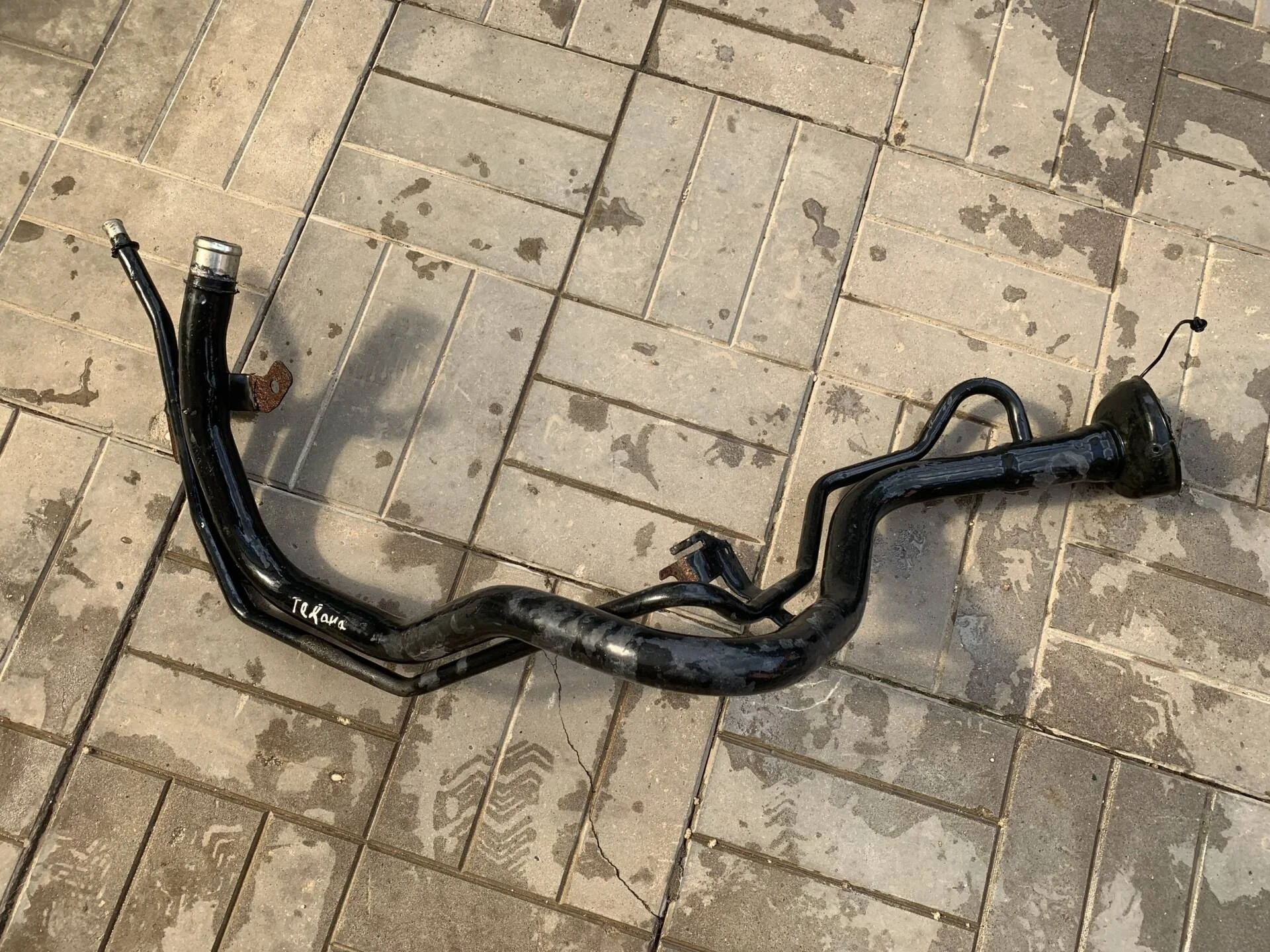 Топливная и выхлопная системы Nissan Teana J32