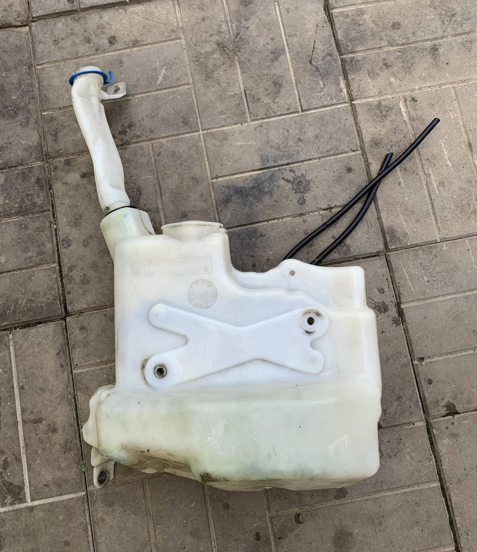 Бачок омывателя в сборе Mercedes W164 ML