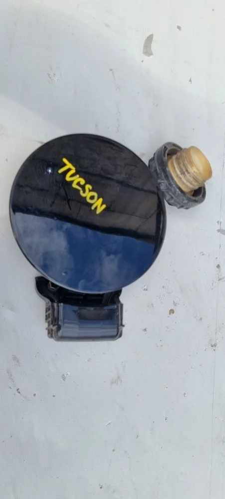 Лючок бензобака для Hyundai Tucson 2004-2010