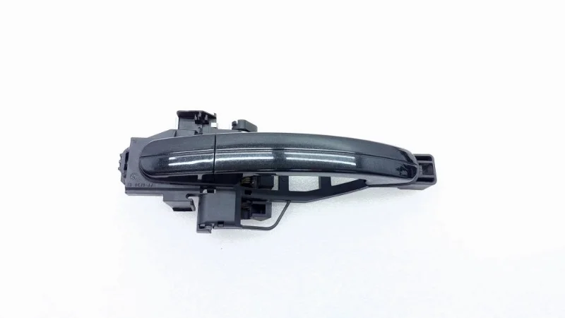 Ручка двери Ford Focus 2012 CB8