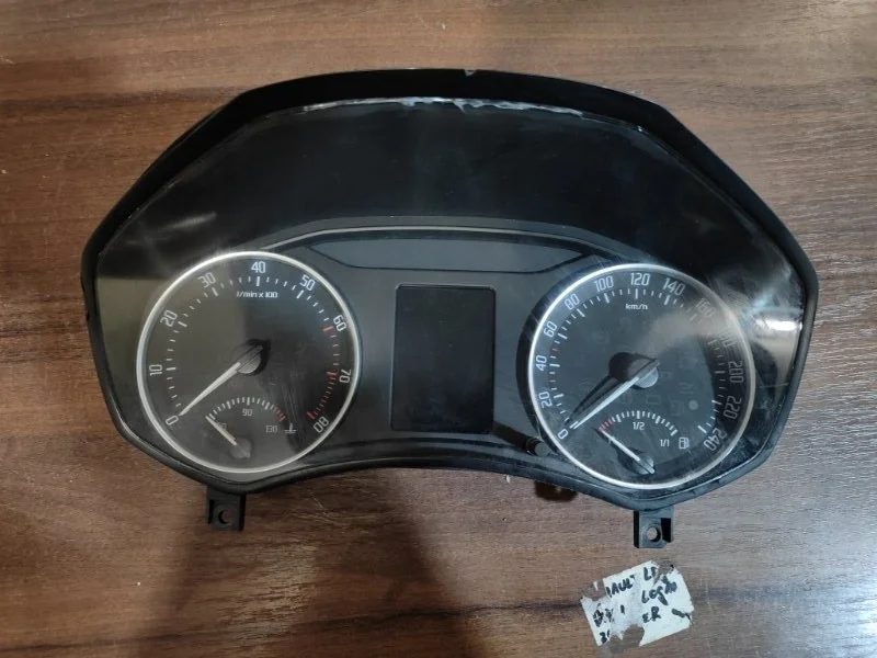 Панель приборов Skoda Octavia A5