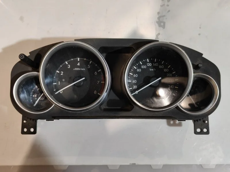 Панель приборов Mazda 6 GH
