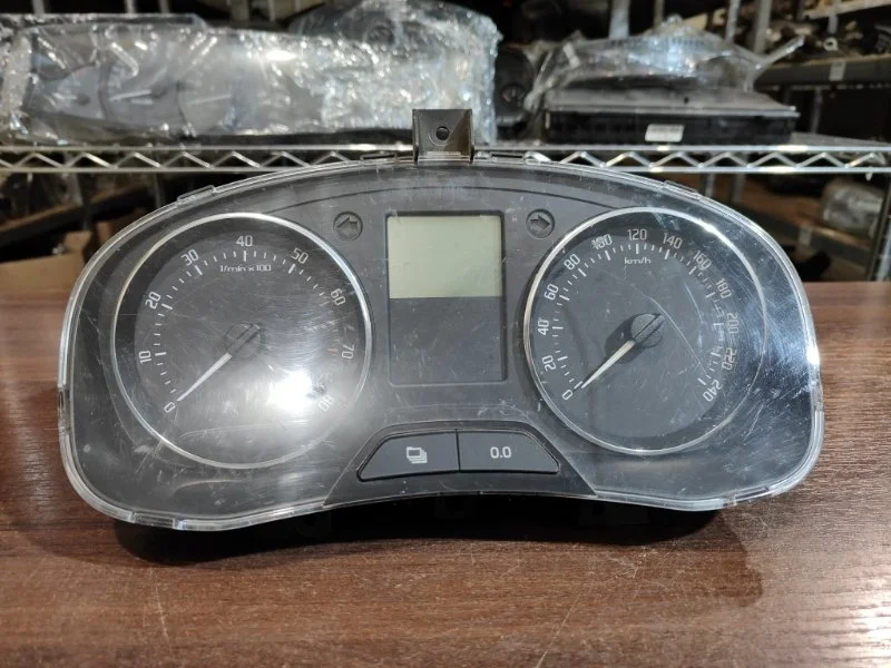 Панель приборов Skoda Fabia 5J2 5J5
