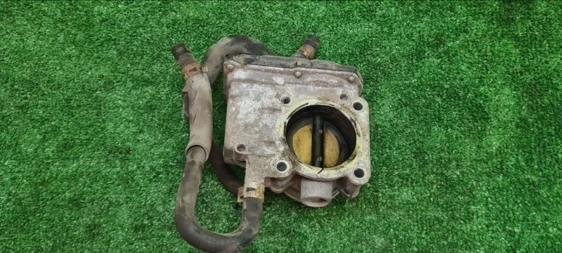 Дроссельная заслонка Toyota Corolla E150 1ZRFE
