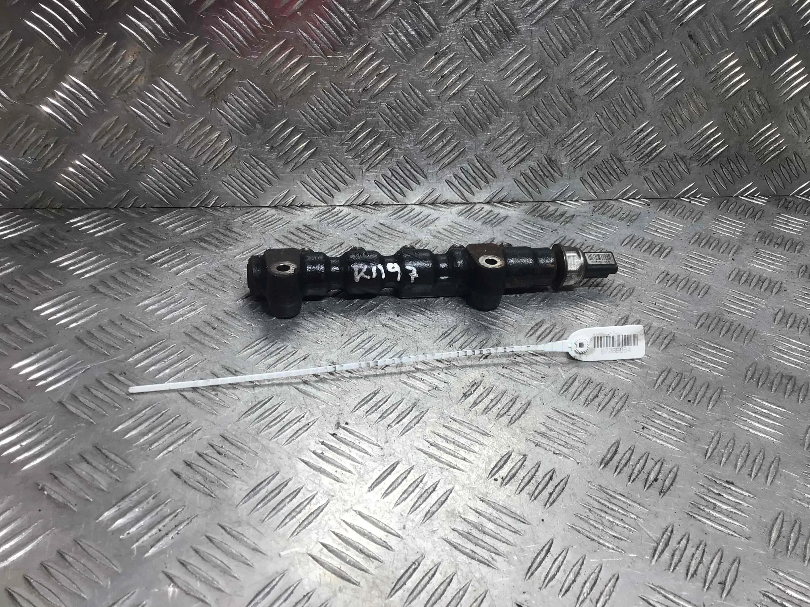 Топливная рампа Ford Focus 2 поколение (2005-2008) дизель 1.6 TDCi Механика Х/б